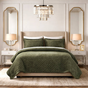 English Elm 3-Piece Queen Velvet Coverlet Set with Cross-Stitch Quilting for Elegant Bedrooms Green B035P549329