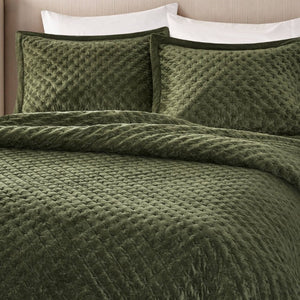 English Elm 3-Piece Queen Velvet Coverlet Set with Cross-Stitch Quilting for Elegant Bedrooms Green B035P549329