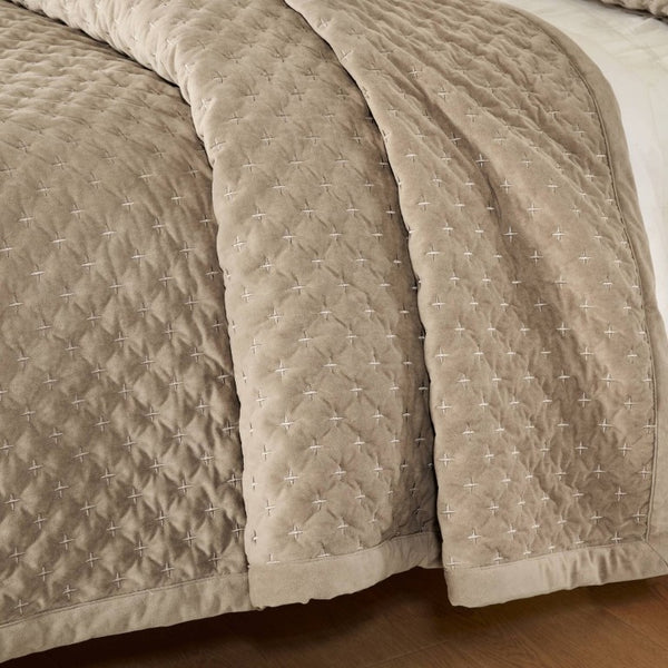 English Elm 3-Piece Queen Velvet Coverlet Set with Cross-Stitch Quilting for Elegant Bedrooms Taupe B035P549331