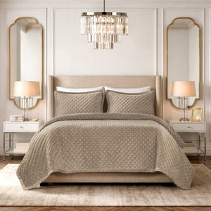 English Elm 3-Piece Tufted Duvet Cover Set with Textured Face for a Serene King Bedroom Taupe Polyester B035P549332