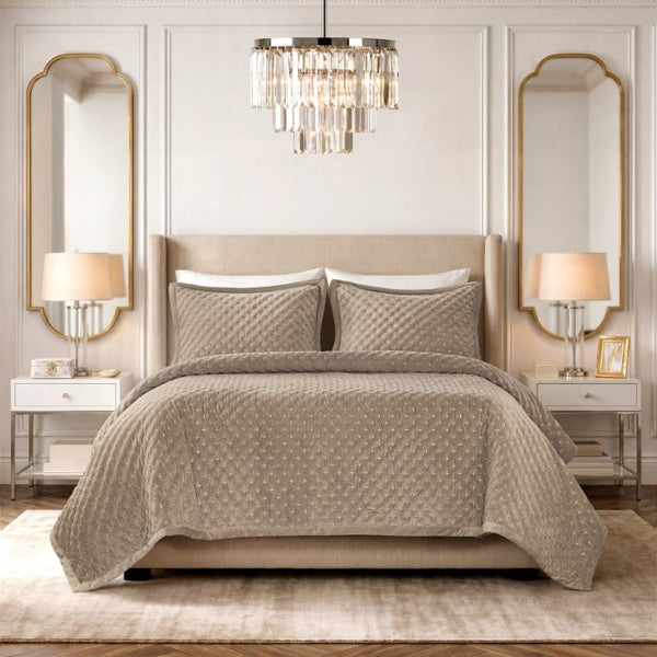 English Elm 3-Piece Tufted Duvet Cover Set with Textured Face for a Serene King Bedroom Taupe Polyester B035P549332