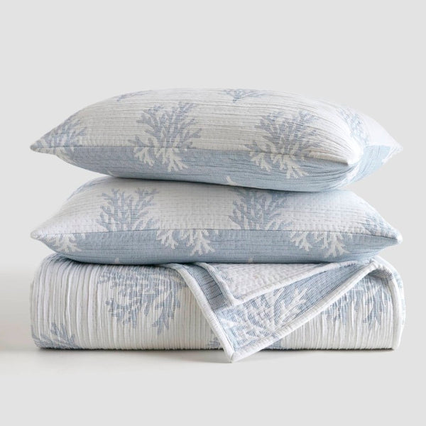 English Elm 3-Piece Reversible Cotton Blend Quilt Set for Full Queen Beds with Yarn-Dyed Fabric Blue B035P549337