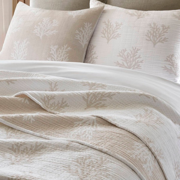English Elm 3-Piece Reversible Cotton Blend Quilt Set for Full Queen Beds with Yarn-Dyed Fabric Tan/Gray B035P549339
