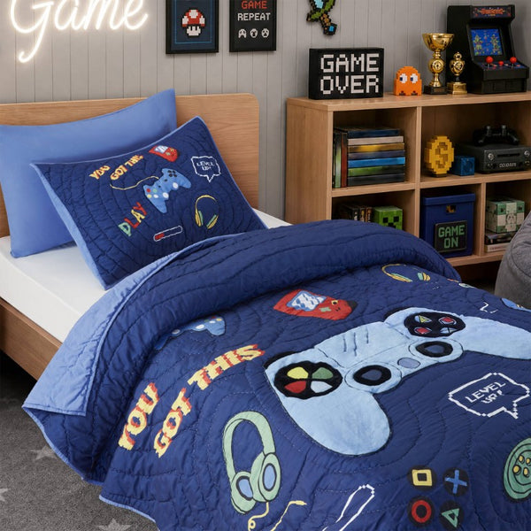 English Elm 3 Piece Gaming Quilt Set Navy Microfiber with Applique and Hand Quilted Stitching Navy Multi B035P600783