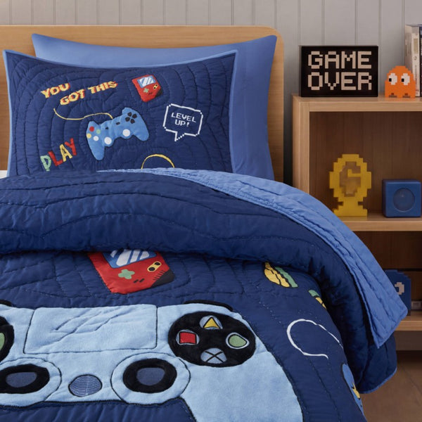 English Elm 3 Piece Gaming Quilt Set Navy Microfiber with Applique and Hand Quilted Stitching Navy Multi B035P600783