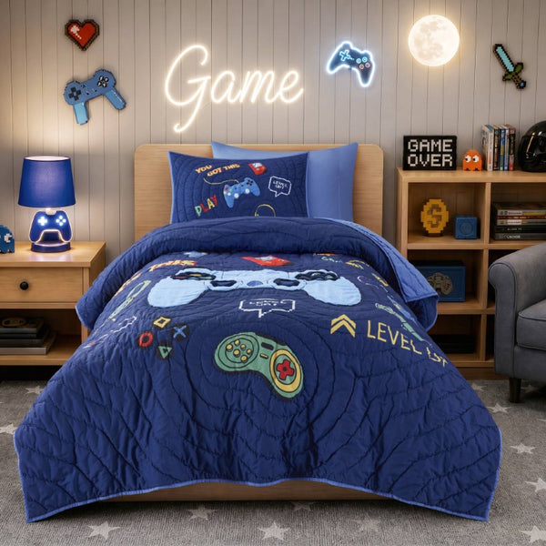 English Elm 3 Piece Gaming Quilt Set Navy Microfiber with Applique and Hand Quilted Stitching Navy Multi B035P600783