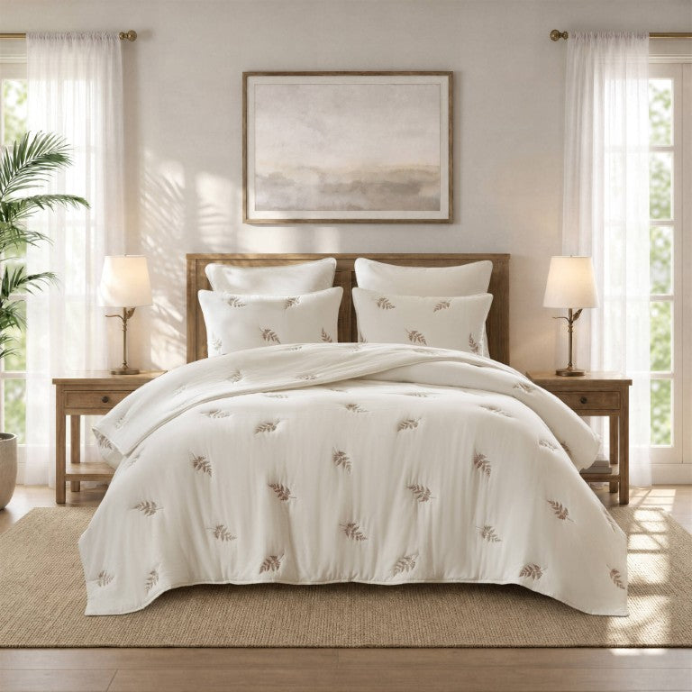 English Elm 3 Piece King Cotton Quilt Set with Botanical Leaf Embroidery for Organic Bedroom Style White/Grey B035P600803