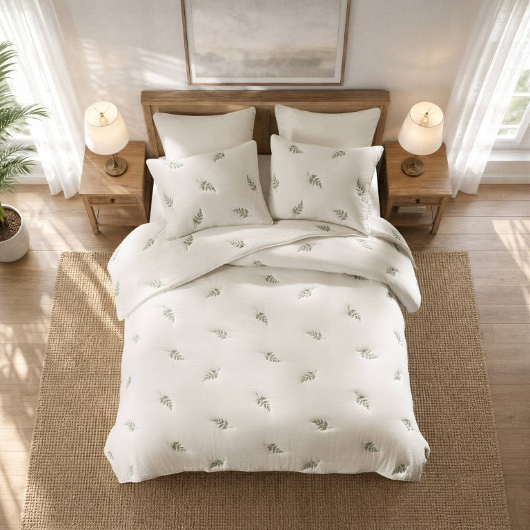 English Elm 3 Piece Full Queen Cotton Quilt Set with Botanical Embroidery for Modern Organic Bedrooms White/Sage B035P600804