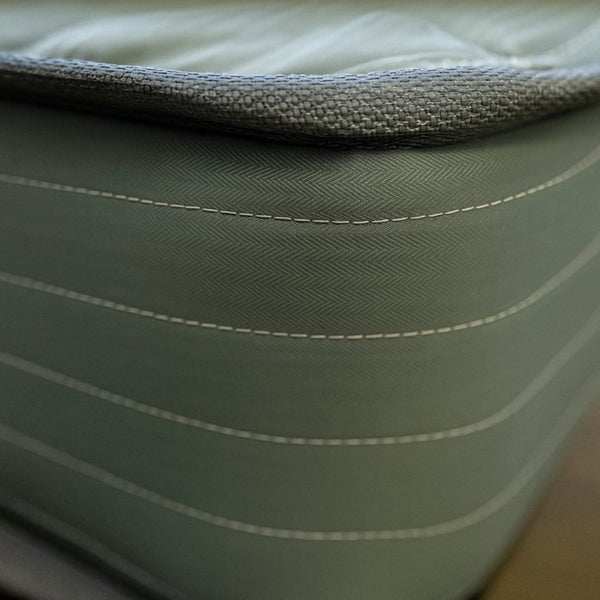 English Elm Foam and Bonnell Spring Full Mattress Firm Support for Guest or Kids Bedroom B047P320262
