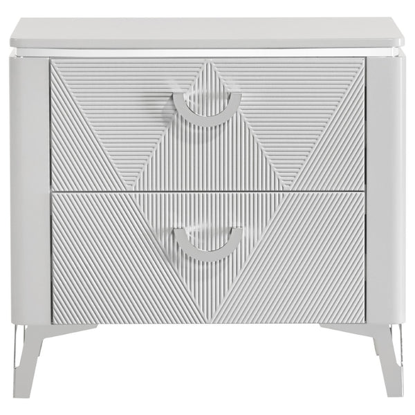 English Elm Buckley Glam High Gloss Nightstand with Geometric Drawer Fronts and USB Charging B062P511785
