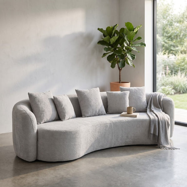 English Elm Bellos Curved Sofa with Kidney Silhouette Deep Bench Seat and Five Accent Pillows B062P581118