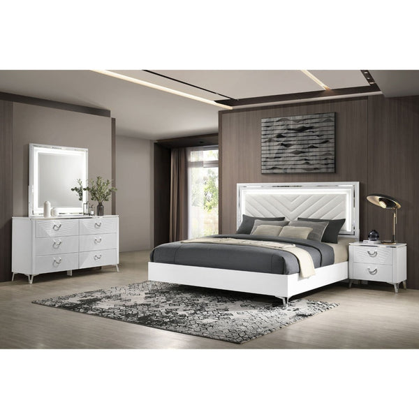 English Elm Buckley Glam Eastern King Bedroom Set with LED Lighting and Tufted Leatherette Headboard B062S01948