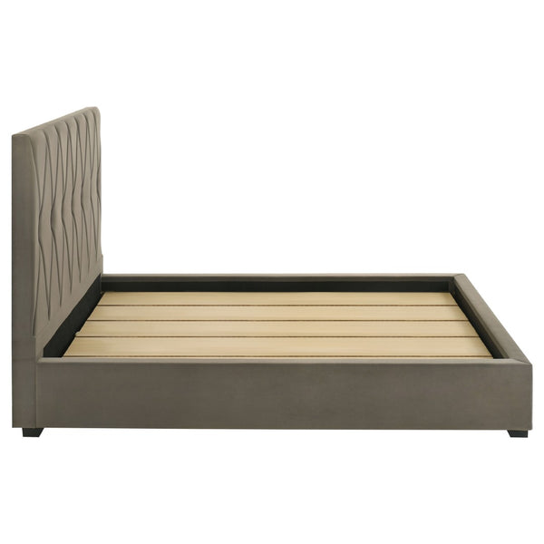 English Elm Germain Velvet Tufted Queen Platform Bed with Low Profile Frame for Modern Bedroom B062S01979