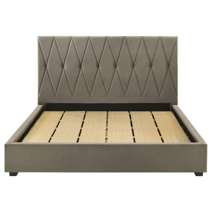 English Elm Germain Velvet Eastern King Platform Bed Diamond Tufted Headboard Low Profile Frame B062S01980