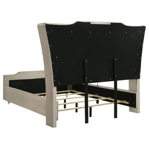 English Elm Mika Queen Bedroom Set Velvet Upholstered Glam Design with LED Lighting Crystal Knobs B062S02186