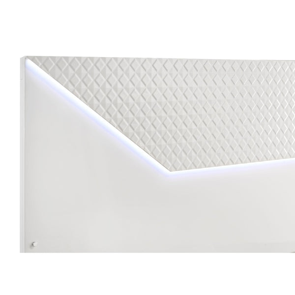 English Elm Pierce Queen Bedroom Set with LED Headboard Gloss White Diamond Emboss Chrome B062S02213