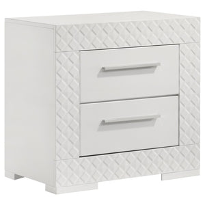 English Elm Pierce Queen Bedroom Set with LED Headboard Gloss White Diamond Emboss Chrome B062S02213