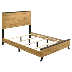 English Elm Georgina Full Bedroom Set Natural Pine Finish with Tall Headboard and Modern Hardware B062S02245