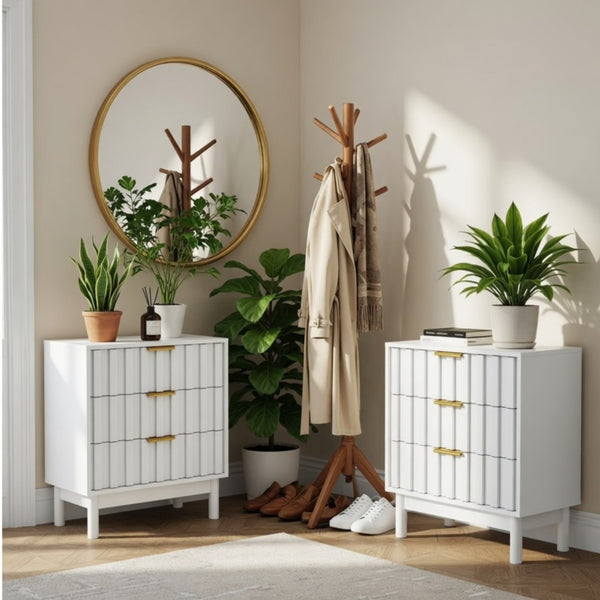 English Elm 23.6” 23.6" Fluted White 3 Drawer Compact Dresser with Gold Handles for Bedroom Storage B082P529500