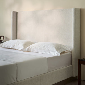 English Elm Hosford Wingback Queen Bed Boucle Upholstered Oak Base Minimalist Bedroom Frame Oat Boucle B083P407057