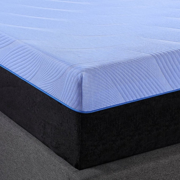 English Elm Bridgevine Home Talalay Latex Hybrid Mattress with Copper Foam and Pocketed Coil Support B108131512