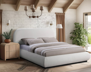 Vaughn Cream King Bed B1212Cream-K Meridian Furniture