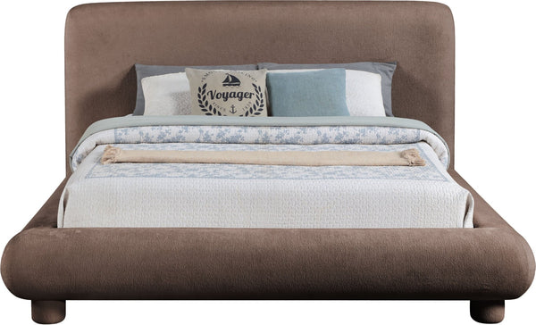 Meridian Furniture Blair Upholstered King Bed Curved Padded Headboard Stylish Frame for Modern Bedroom Brown Chenille Fabric B1235Brown-K