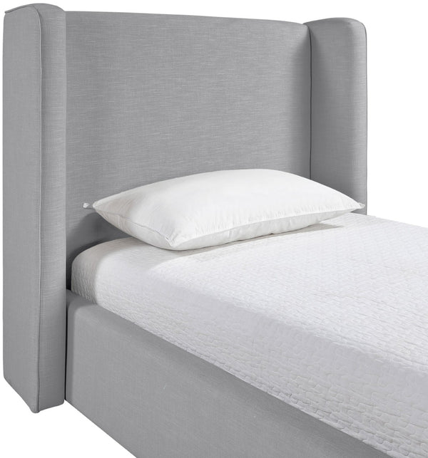 Meridian Furniture Kendall Winged Upholstered Twin Bed with Slatted Platform Base for Modern Bedrooms Grey Linen Textured Fabric B1282Grey-T