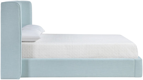 Meridian Furniture Kendall Winged Queen Bed Fully Upholstered Tailored Frame for Modern Bedroom Styling Light Blue Linen Textured Fabric B1282LtBlu-Q