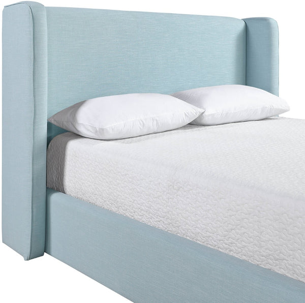 Meridian Furniture Kendall Winged Queen Bed Fully Upholstered Tailored Frame for Modern Bedroom Styling Light Blue Linen Textured Fabric B1282LtBlu-Q