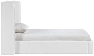 Meridian Furniture Kendall Winged Upholstered Twin Bed with Slatted Platform Base for Modern Bedrooms White Linen Textured Fabric B1282White-T