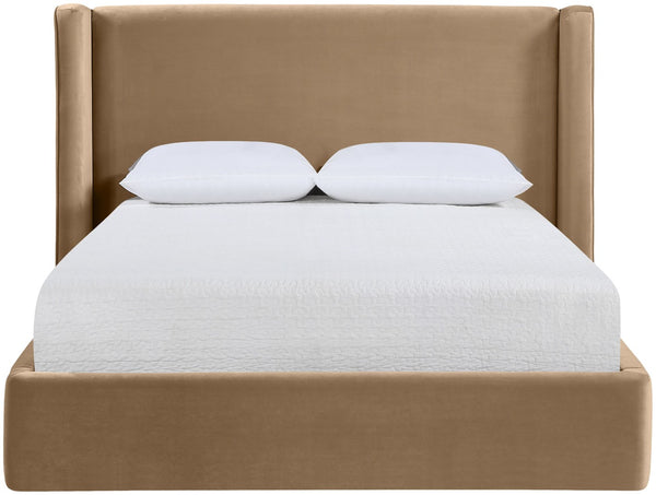Meridian Furniture Kendall Winged Upholstered King Bed with Slatted Platform Base for Modern Bedroom Elegance Beige Velvet B1283Beige-K