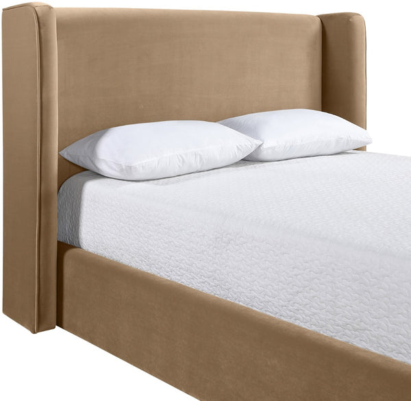 Meridian Furniture Kendall Winged Queen Bed Fully Upholstered Tailored Frame for Modern Bedroom Styling Beige Velvet B1283Beige-Q