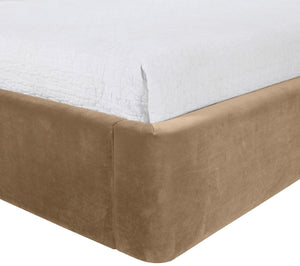 Meridian Furniture Kendall Winged Upholstered Twin Bed with Slatted Platform Base for Modern Bedrooms Beige Velvet B1283Beige-T