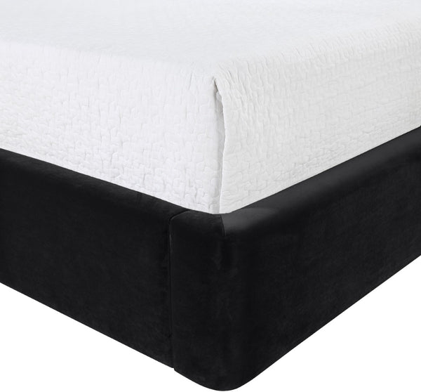 Meridian Furniture Kendall Winged Velvet Full Bed with Tailored Frame for Contemporary Bedrooms B1283Black-F
