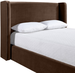 Meridian Furniture Kendall Winged Queen Bed Fully Upholstered Tailored Frame for Modern Bedroom Styling Brown Velvet B1283Brown-Q