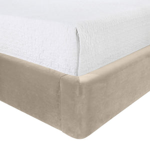 Meridian Furniture Kendall Winged Queen Bed Fully Upholstered Tailored Frame for Modern Bedroom Styling Cream Velvet B1283Cream-Q