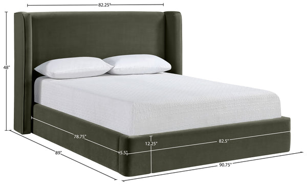 Meridian Furniture Kendall Winged Upholstered King Bed with Slatted Platform Base for Modern Bedroom Elegance Green Velvet B1283Green-K