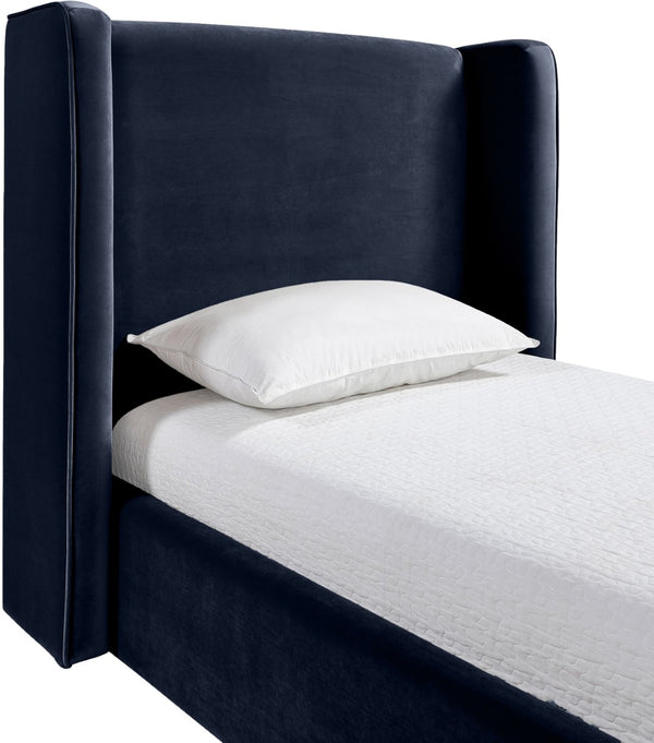 Meridian Furniture Kendall Winged Upholstered Twin Bed with Slatted Platform Base for Modern Bedrooms Navy Velvet B1283Navy-T