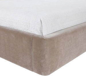 Meridian Furniture Kendall Winged Upholstered Twin Bed with Slatted Platform Base for Modern Bedrooms Taupe Velvet B1283Taupe-T