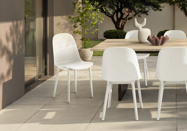 English Elm Outdoor Resin Dining Chairs Set of 4 Weather Resistant Matte Curved Contemporary Patio White B2710P558655
