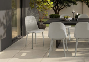 English Elm Outdoor Resin Dining Chairs Set of 4 Weather Resistant Matte Curved Contemporary Patio Grey B2710P558656