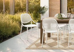 English Elm Outdoor Stacking Resin Armchairs Set of 4 Weather Resistant Patio Dining Seating White B2710P558659