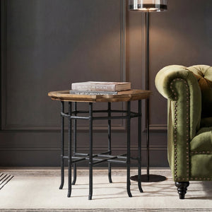English Elm Foundry Reclaimed Pine Tray Top Side Table with Iron Base for Rustic Living Spaces B2719P509074