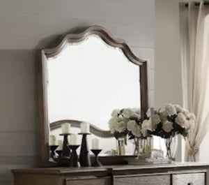 English Elm Baudouin Round Wall Mirror with Beveled Edge and Weathered Oak Veneer Frame B2726P261256