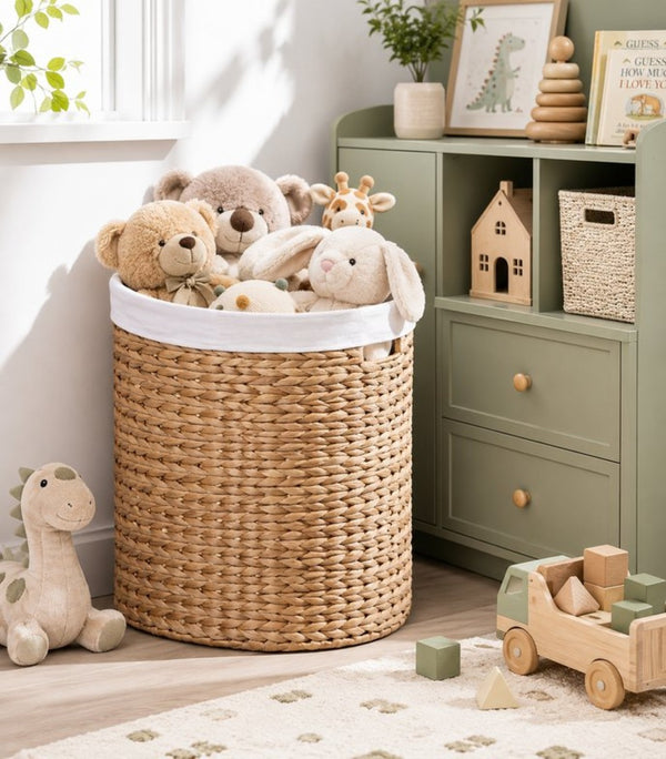 English Elm Ludmila Handwoven Water Hyacinth Oval Hamper Breathable Sustainable Laundry Storage B2765P523548