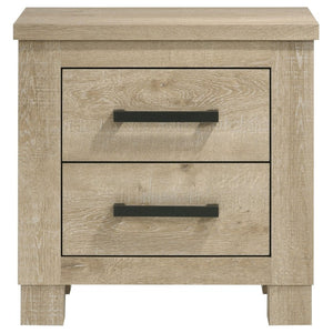 English Elm Cedarvale Rustic Queen Bedroom Set with Planked Headboard and Weathered Oak Finish B2777S00210