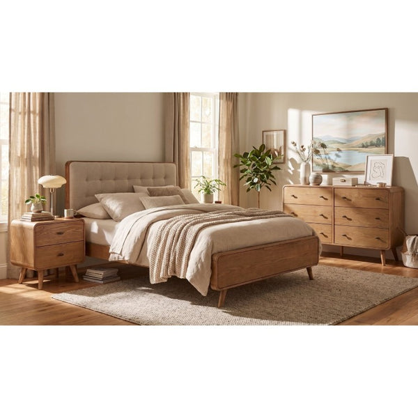 English Elm Wren Light Ash Platform Bedroom Set Mid-Century Tufted Headboard with USB Nightstands Standard B2777S00323