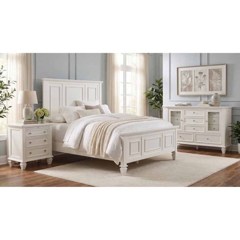 English Elm Coral Cove Queen Bedroom Set with Carved Panel Bed Dresser and Rubberwood Construction B2777S00324