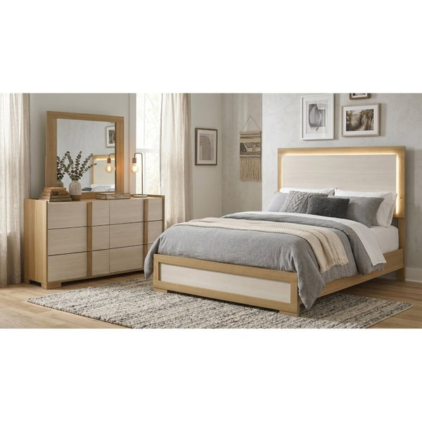 English Elm Highmoor Natural Wood Queen Bedroom Set with LED Headboard and Six Drawer Dresser B2777S00481